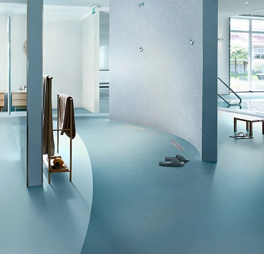 Forbo Safestep Aqua Reef Green Non-Slip Safety Flooring, 2mm, Barefoot & Wetroom Areas, R10 Slip Resistance, Anti-Slip Flooring for Showers & Pools