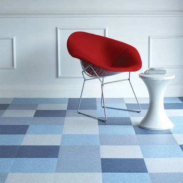 Classic Mystique PUR Delta Blue Homogeneous Chemical Reesistant Safety Flooring Roll