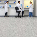 FloresistPro Vinyl Flooring Roll – 2mm, Contrast Mid Grey, 34% Recycled