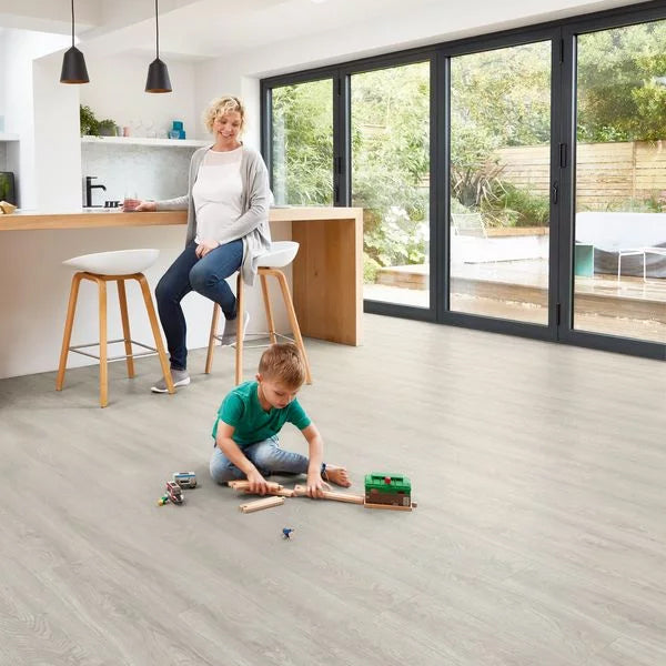 Camaro Loc PUR Clara Oak Luxury Interlocking Vinyl Safety Flooring Plank