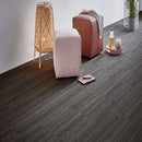 Forbo Tessera Struktur 2 Linear Svart+Järn Subtly Textured Tonal Stripes Carpet Tiles
