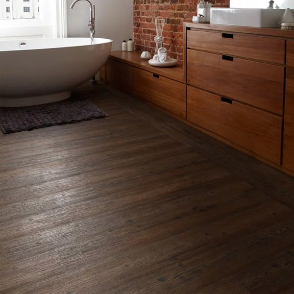 Polyflor Colonia Kings Oak Slip Resistant Luxury Vinyl Plank